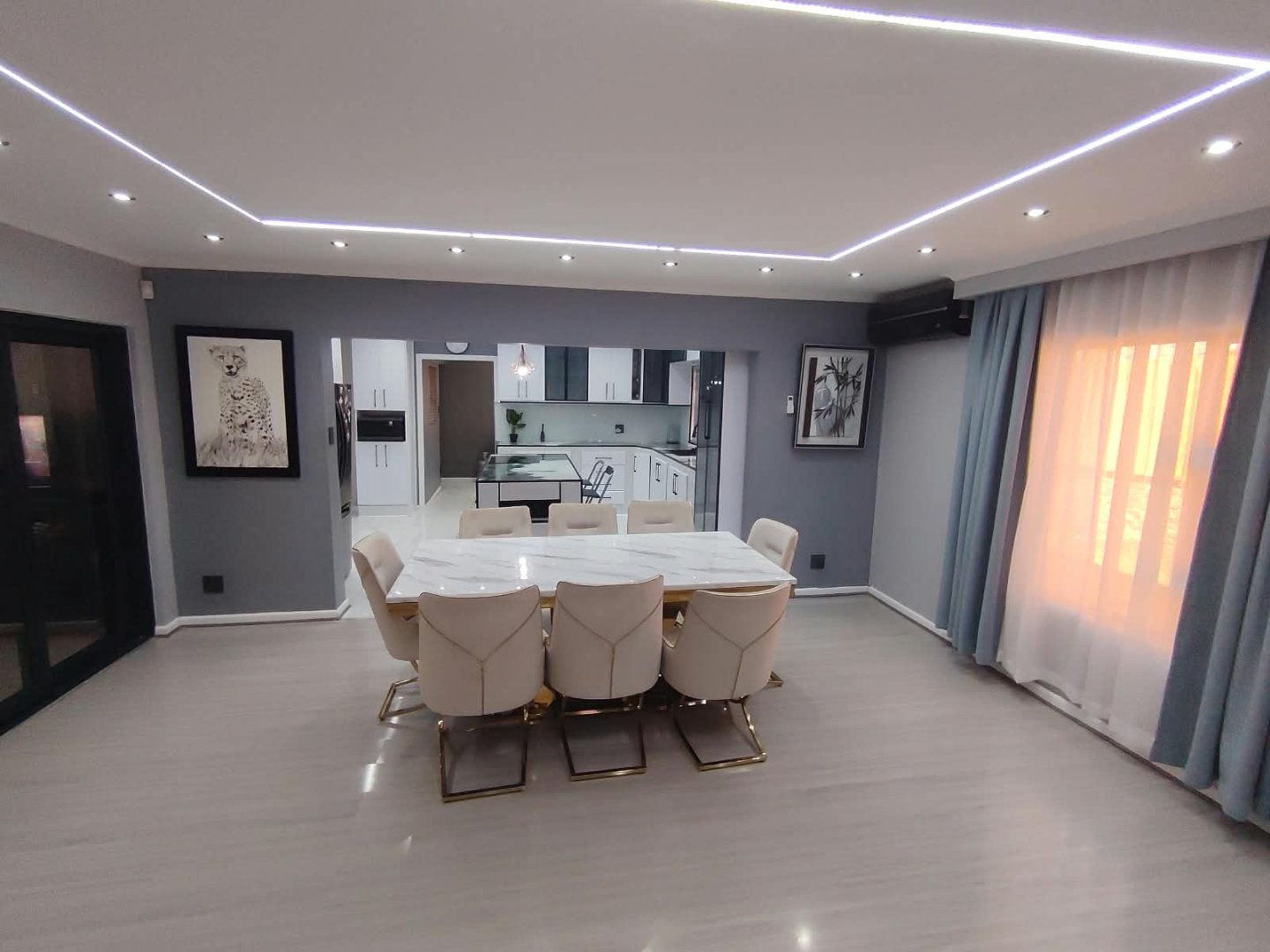 SPACIOUS 5-BEDROOM FAMILY HOME WITH EXCELLENT EXTRAS  photo 5
