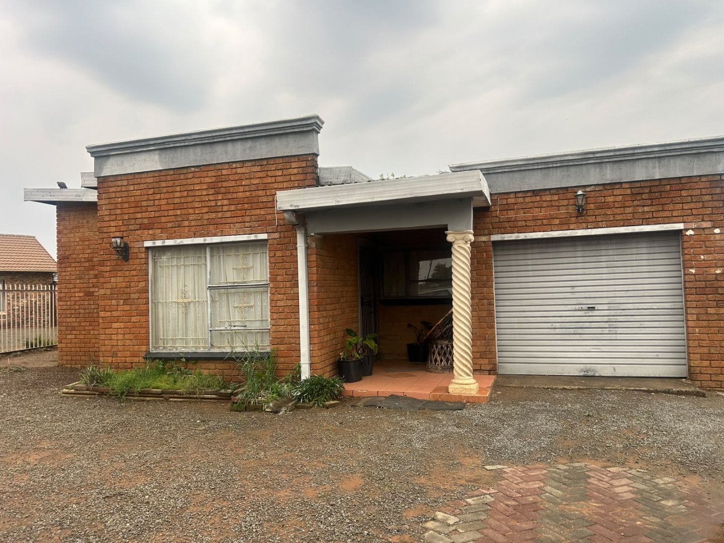3 Bedroom House For Sale Bloemanda photo 3