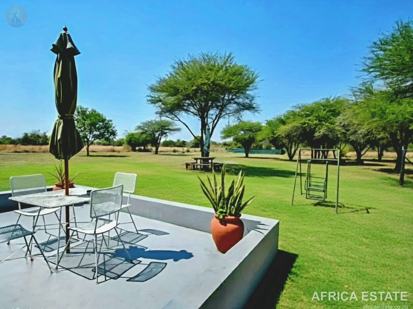 21.4 HA FARM WITH 9 EN-SUITE BEDROOMS INSIDE A BIG 5 RESERVE photo 2
